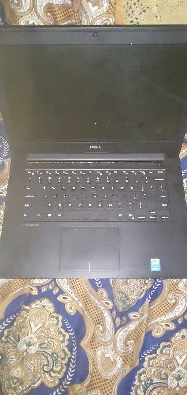 laptop Model 3450 8