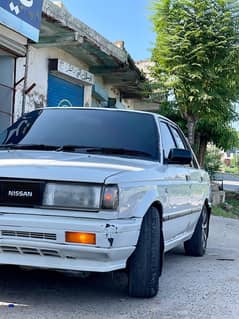 Nissan Sunny 1987