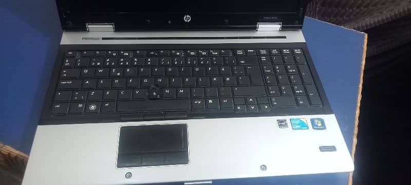 Hp Ellite Book 2540p 4 GB Ram 250gb hard disk 2