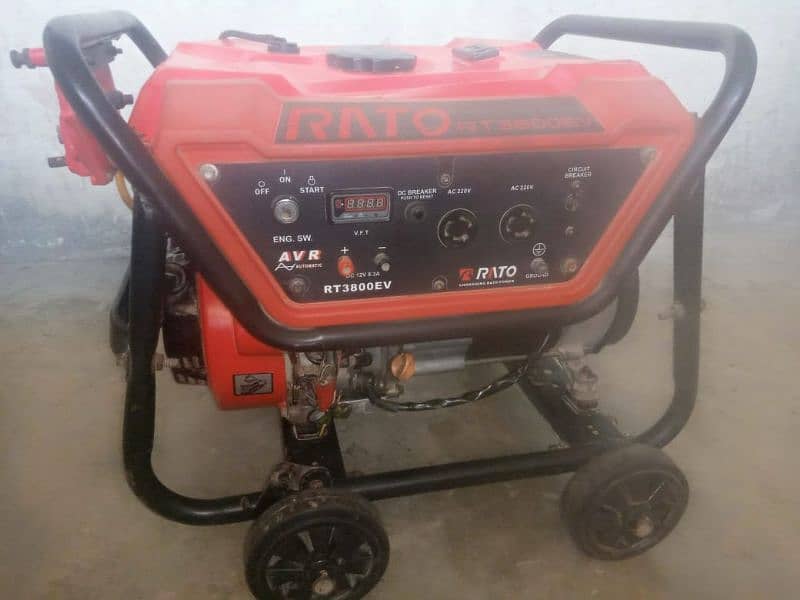 RATO Generator (1 Year Used) New Condition (3/5 KV) 4