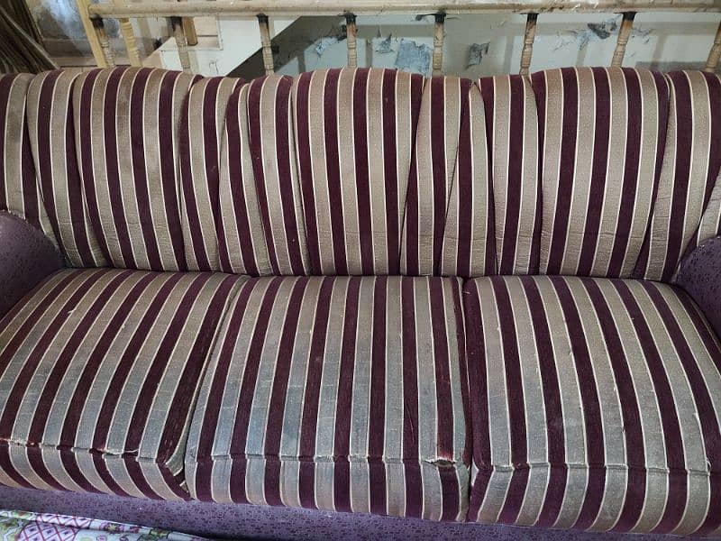 sofa set 5 seater very good material 2