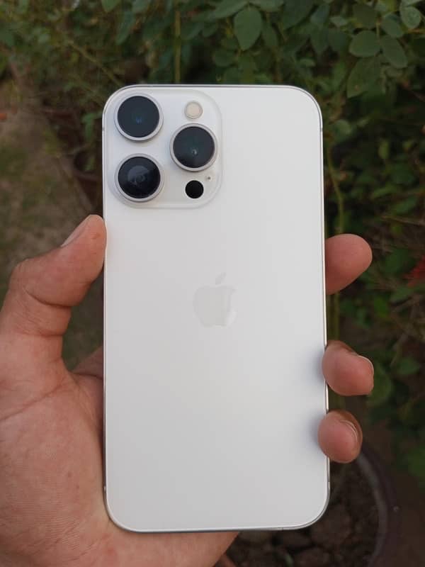 iPhone XR converted to 15pro 5