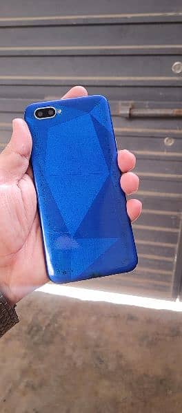 Realme C2 3GB 32GB all ok only mobile 03053372873 2