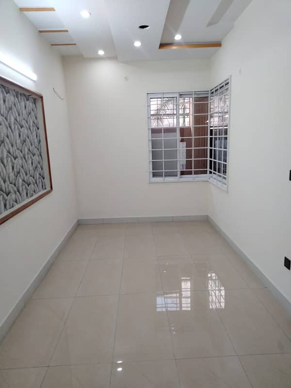 365 Sq. Ft Brand New semi Finished Apartment Available For Sell in Gulberg Town Lahore 20