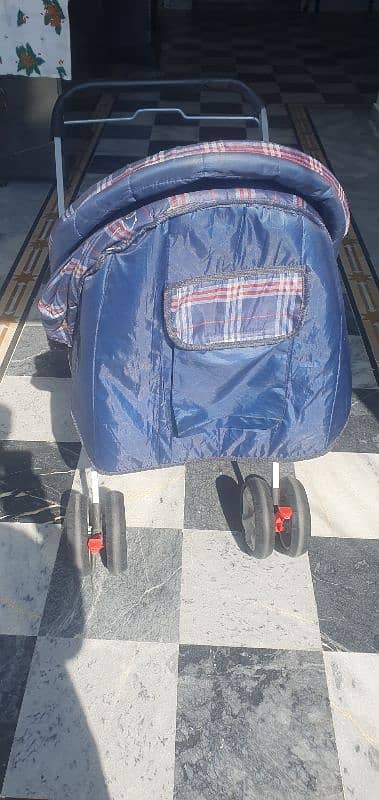 Kid stroller 8 whells 2