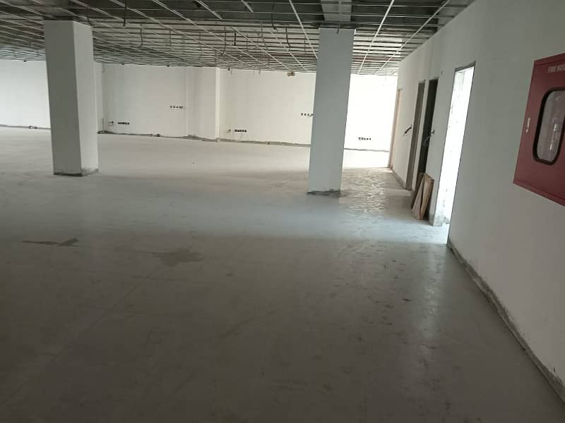 New Building Separate Floor 5000 Square Feet Commercial Space For Office Available On Rent In F-8 Islamabad 9