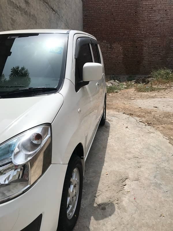 Suzuki Wagon R 2018 3