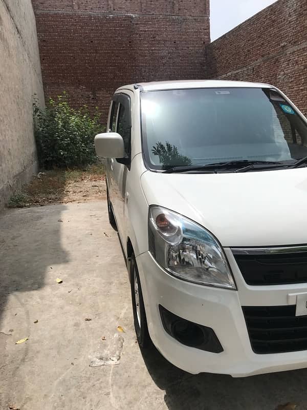 Suzuki Wagon R 2018 4