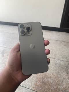 iphone 15 pro max | 256gb | Titanium | 100% battery | Scratchless