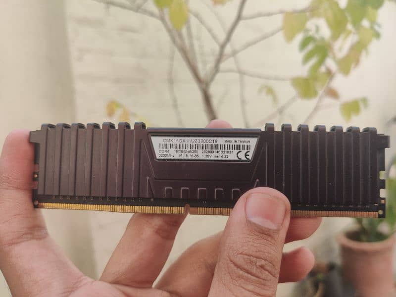 Corsair Vengeance LPX 8 GB 3200Mhz DDR4 Ram 1