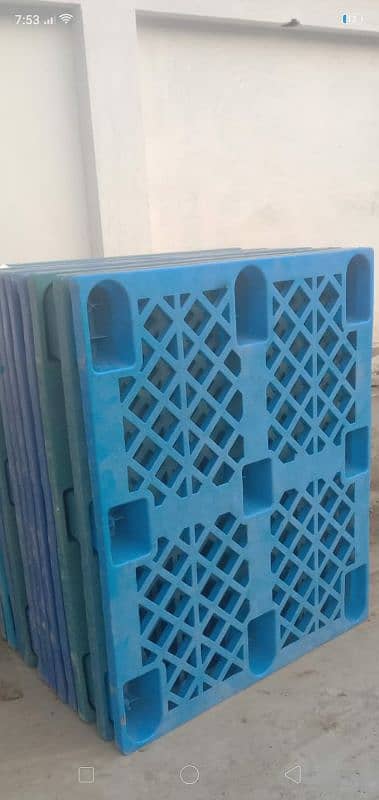 Plastic Pallets 0