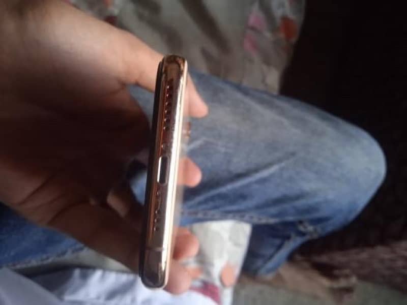 IPHONE XS NON PTA 64GB 4