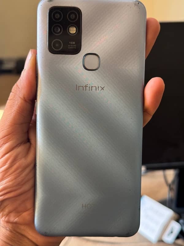 infinix hot 10 4 gb ram 64 gb rom 2