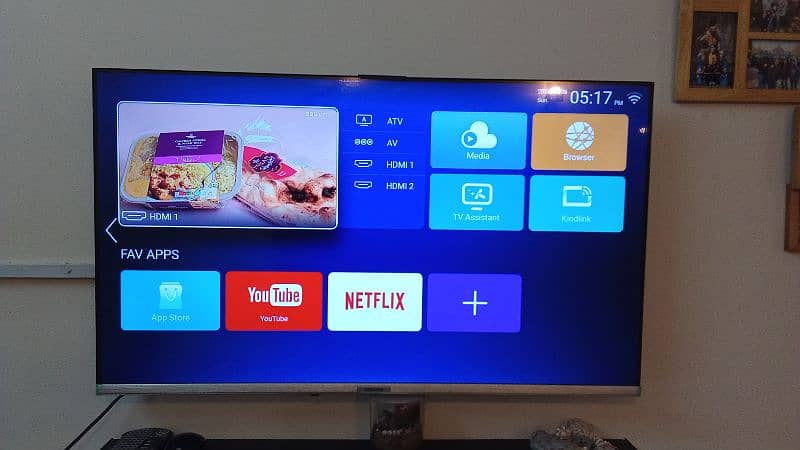 SAMSUNG 43" Smart LED, Almost new, for sale 3