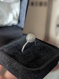 A Diamond Sphere Breakup Ring