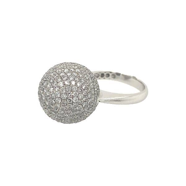 A Diamond Sphere Breakup Ring 1