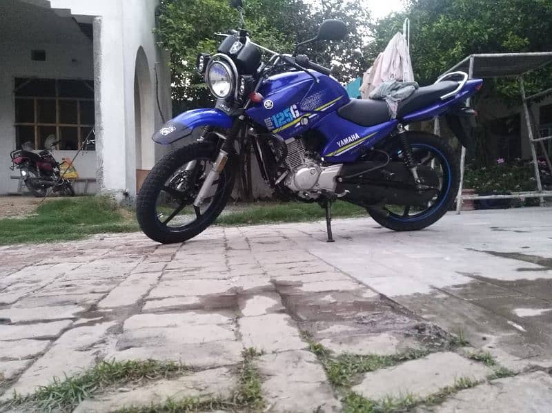 Yamaha YBR G garhi kapura mardan whatsapp 03419196616 0