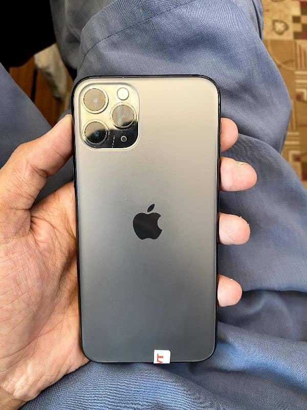 iPhone 11 Pro 0