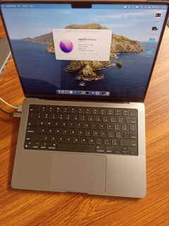 Macbook Pro 2021 14’inch 16GB RAM / 512GB SSD