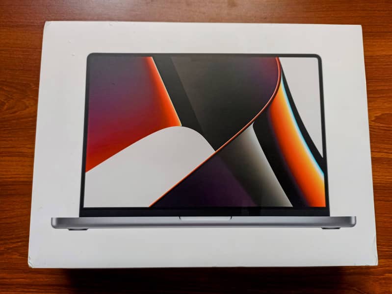 Macbook Pro 2021 14’inch 16GB RAM / 512GB SSD 4