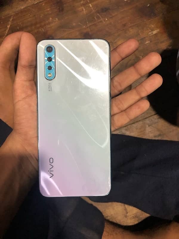 vivo S1 6 128 1