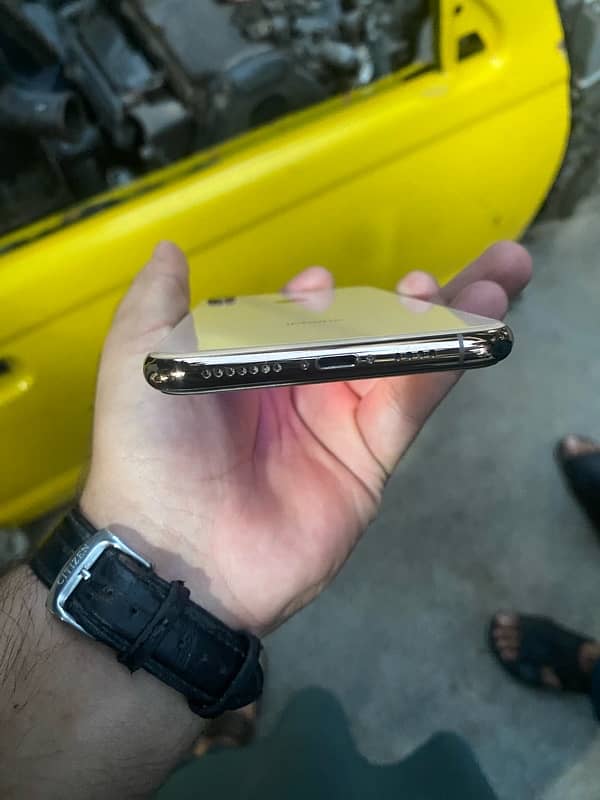 iphone Xs max PTA Aproved 5