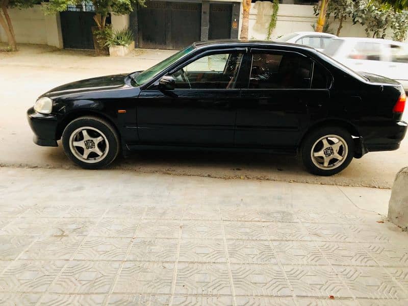 Honda Civic EXi 2000 Automatic own engine 4