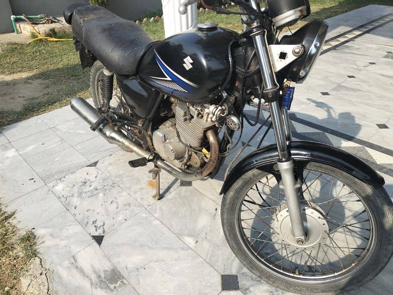 Suzuki 2016 150cc for sale 5