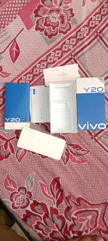 Vivo Y20  4GB/64GB with Box 6