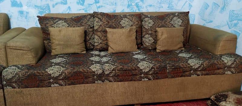 Branded Sofa Set 1