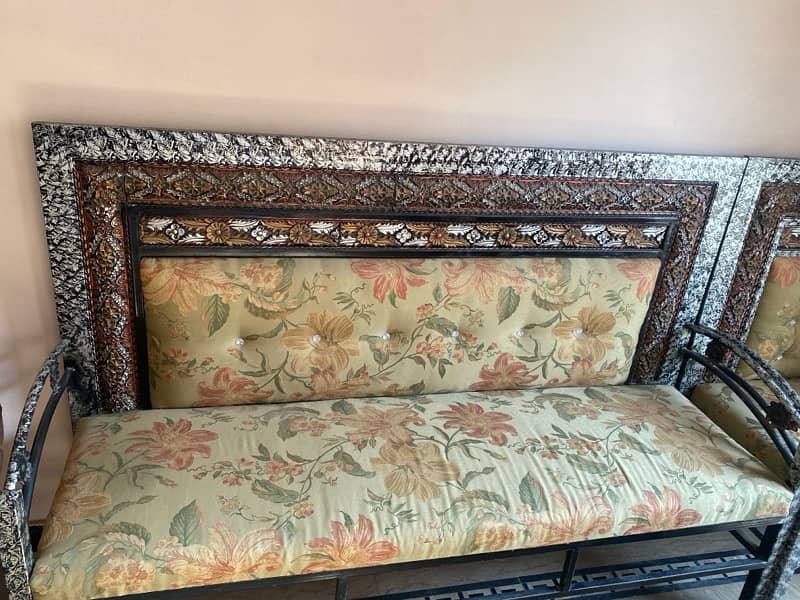 3 seater sofa with 2 Chairs (Sofa set) 3