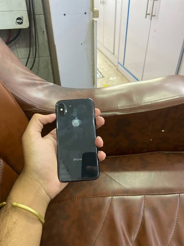 iPhone XS 0