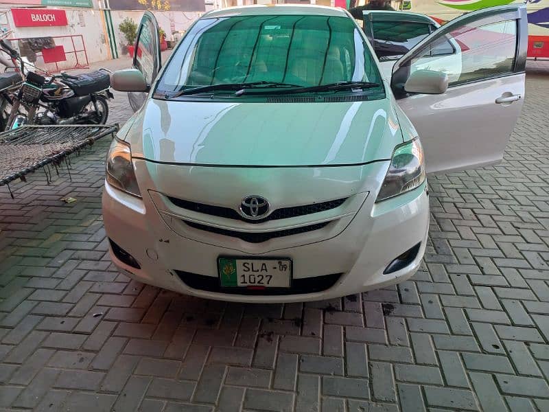 Toyota Belta 2009 for sale looks like pathani 1