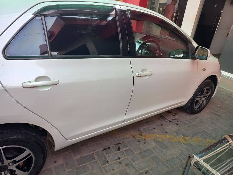 Toyota Belta 2009 for sale looks like pathani 15