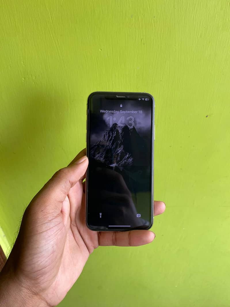 iPhone Xs | NON PTA | 64GB | ALL OKAY 0