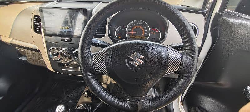 Suzuki Wagon R 2018 11