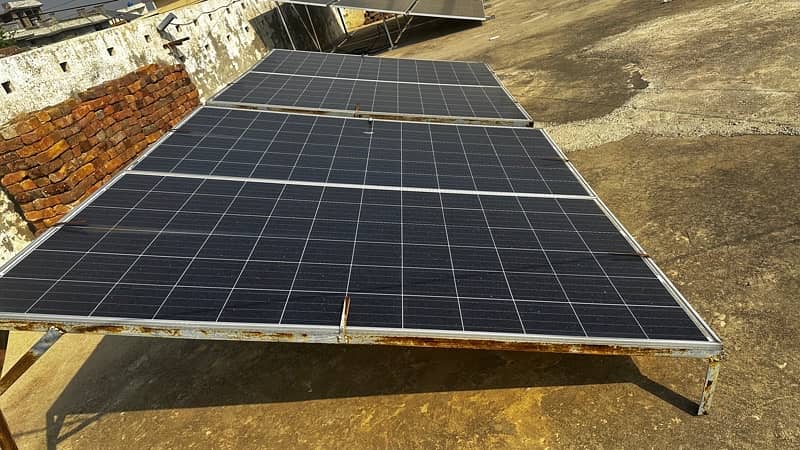 SolarK 3000 Off-Grid Inverter with 4 x 325W Solar Panels 3