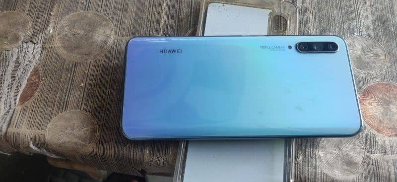 price 28000 Huawei y9s 6/128 condition 10/10 3