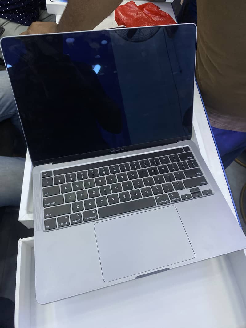 Macbook pro 2020 13” 2