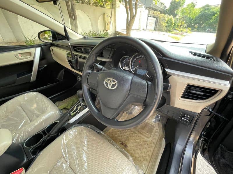 Toyota Corolla Altis 2016 8