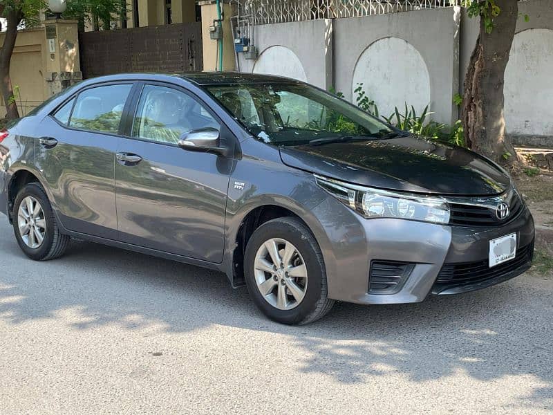 Toyota Corolla Altis 2016 18