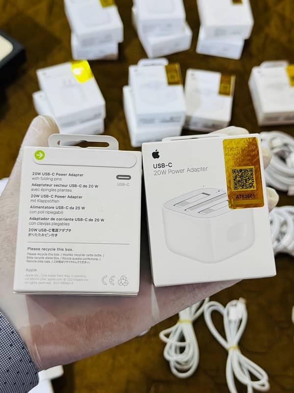 Iphone mercantile 20watts charger 1