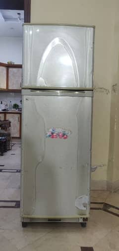 Dawlance refrigerator