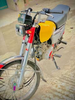 HONDA 125 BIKE