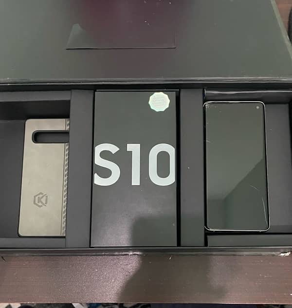 Samsung S10 8/128 Dual Sim official PTA Aproved 3