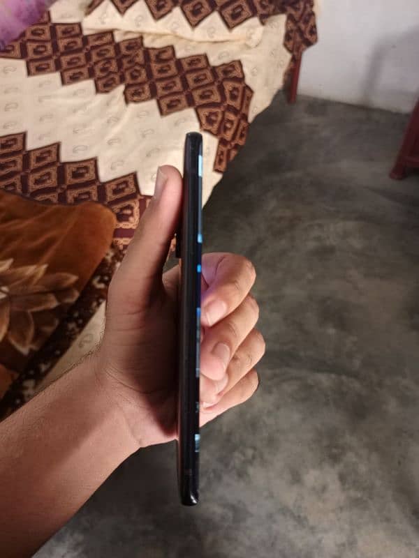 one plus 8 pro 4