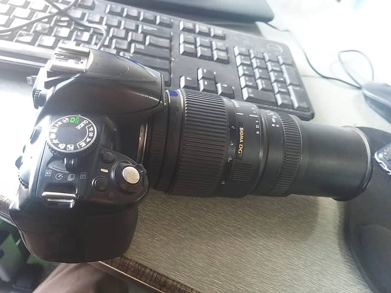 DSLR D3100 75 300mm lense 1