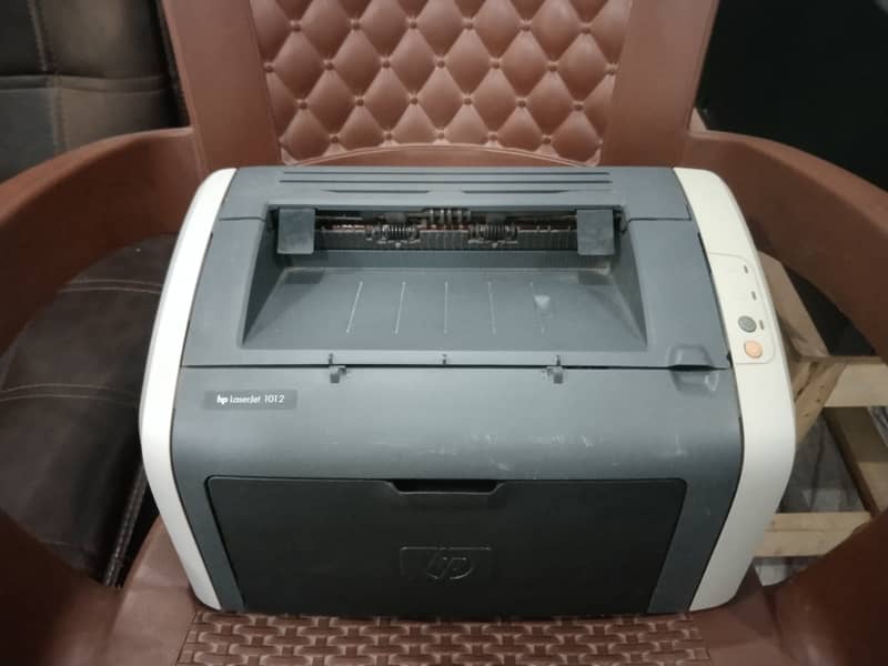 HP laser jet 1012 0