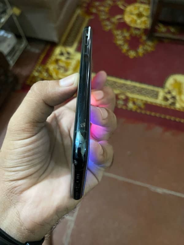 Iphone 11 pro 64 gb PTA Approved factory unlocked best condition 7