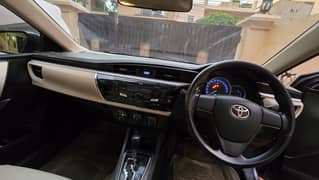 Toyota Corolla GLI 2017 ( Home use car in good condition )